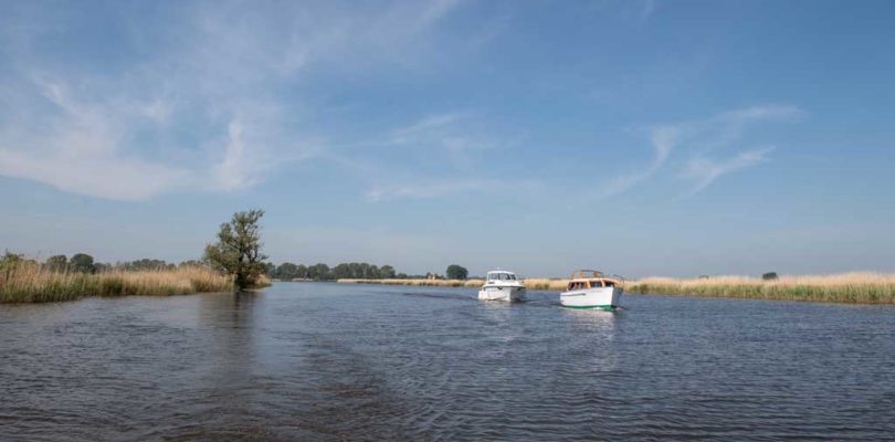 buying a used boat river trial